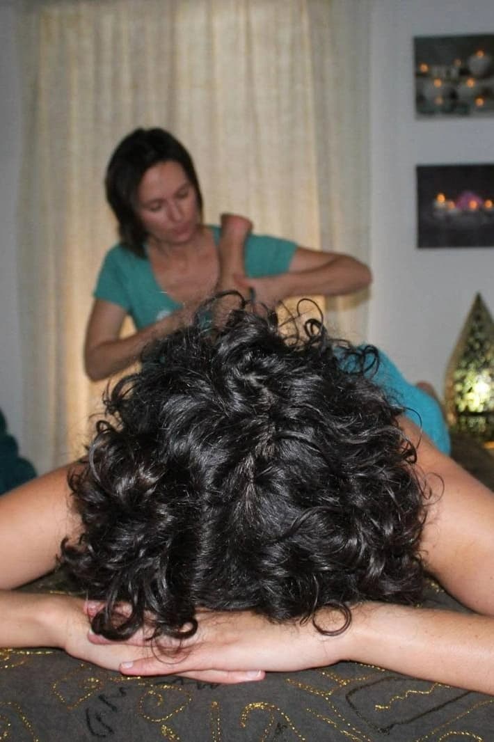 Masaje relajante y descontracturante